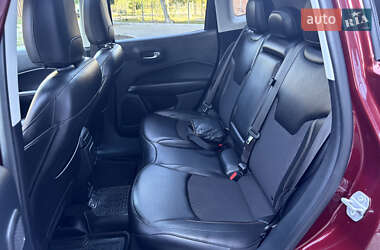 Позашляховик / Кросовер Jeep Compass 2020 в 