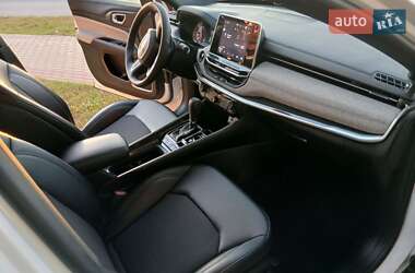 Внедорожник / Кроссовер Jeep Compass 2024 в 