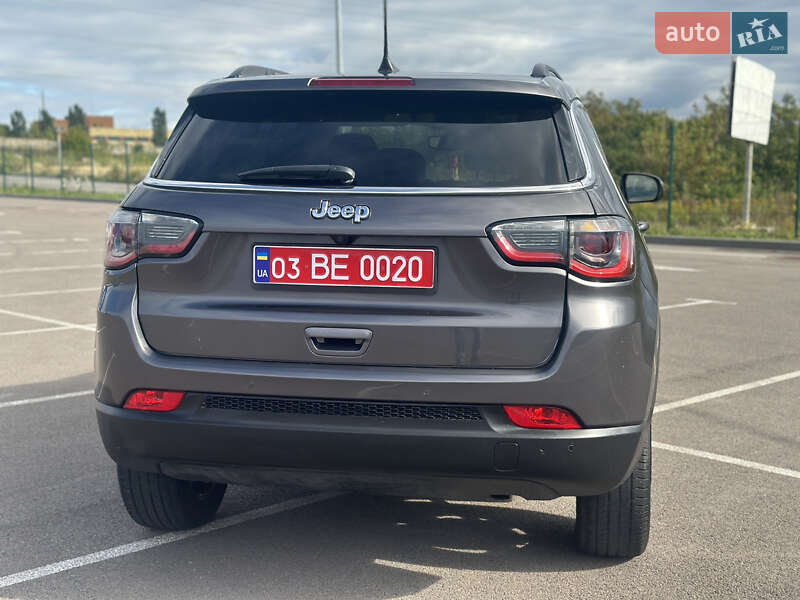 Позашляховик / Кросовер Jeep Compass 2017 в Рівному