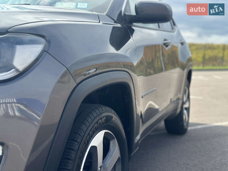 Позашляховик / Кросовер Jeep Compass 2017 в Рівному