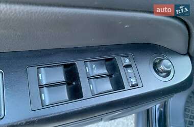 Внедорожник / Кроссовер Jeep Compass 2013 в 