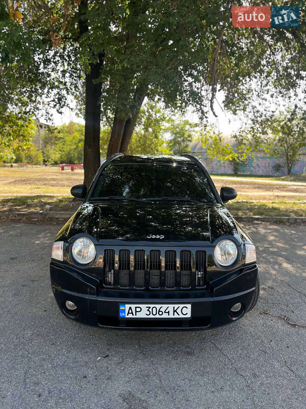 Внедорожник / Кроссовер Jeep Compass 2006 в Запорожье