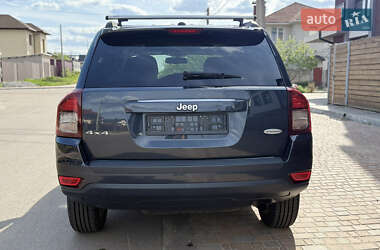 Внедорожник / Кроссовер Jeep Compass 2014 в 