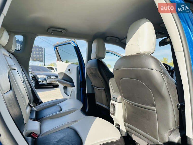 Внедорожник / Кроссовер Jeep Compass 2019 в Харькове