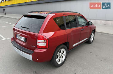 Внедорожник / Кроссовер Jeep Compass 2007 в 