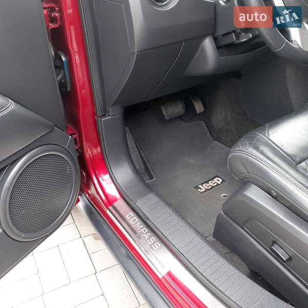 Внедорожник / Кроссовер Jeep Compass 2014 в Харькове
