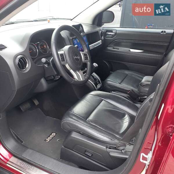 Внедорожник / Кроссовер Jeep Compass 2014 в Харькове