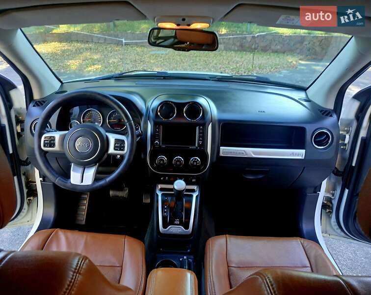 Внедорожник / Кроссовер Jeep Compass 2013 в Киеве