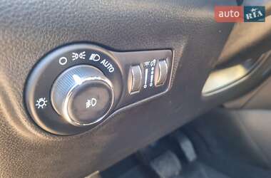 Внедорожник / Кроссовер Jeep Compass 2022 в 
