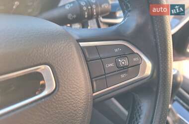 Внедорожник / Кроссовер Jeep Compass 2022 в 