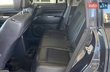 Внедорожник / Кроссовер Jeep Compass 2013 в 
