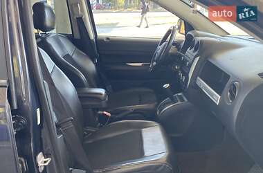 Внедорожник / Кроссовер Jeep Compass 2013 в 