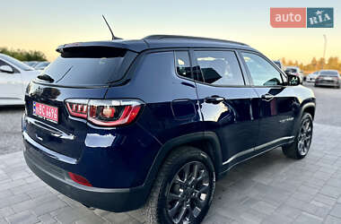 Внедорожник / Кроссовер Jeep Compass 2021 в 
