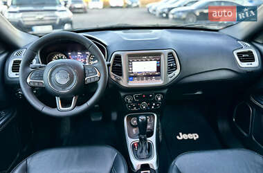 Внедорожник / Кроссовер Jeep Compass 2021 в 