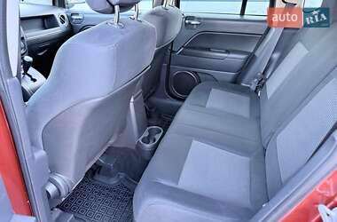 Внедорожник / Кроссовер Jeep Compass 2012 в 