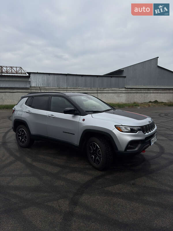 Внедорожник / Кроссовер Jeep Compass 2025 в Киеве