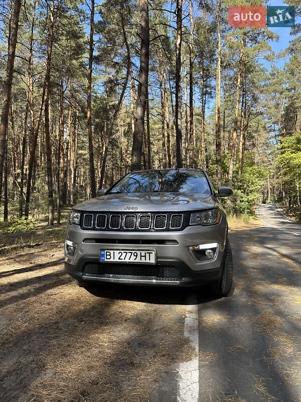 Внедорожник / Кроссовер Jeep Compass 2017 в Полтаве