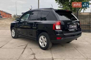 Внедорожник / Кроссовер Jeep Compass 2015 в 