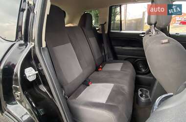Внедорожник / Кроссовер Jeep Compass 2015 в 