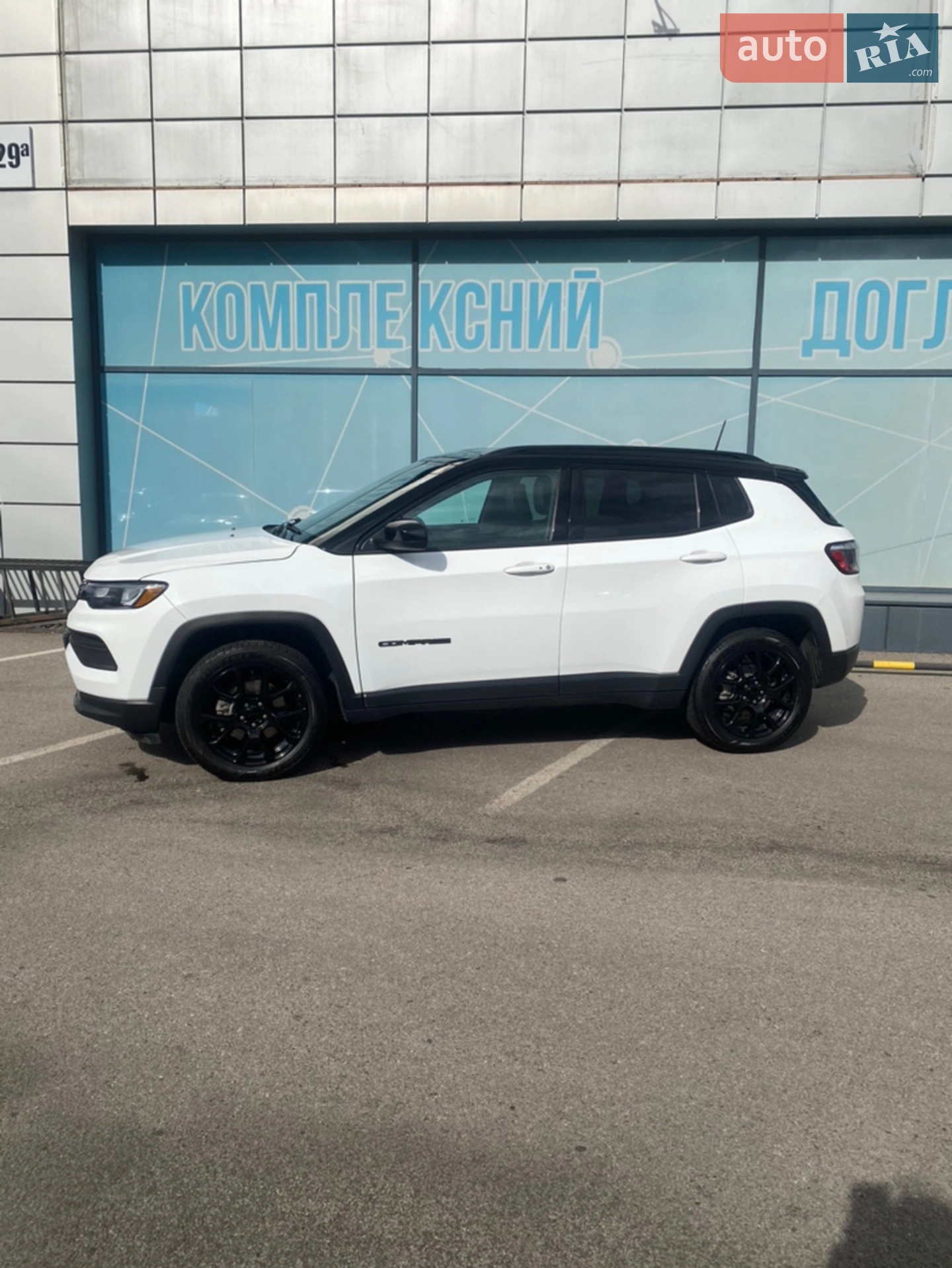 2022 Jeep Compass - мініатюра 8