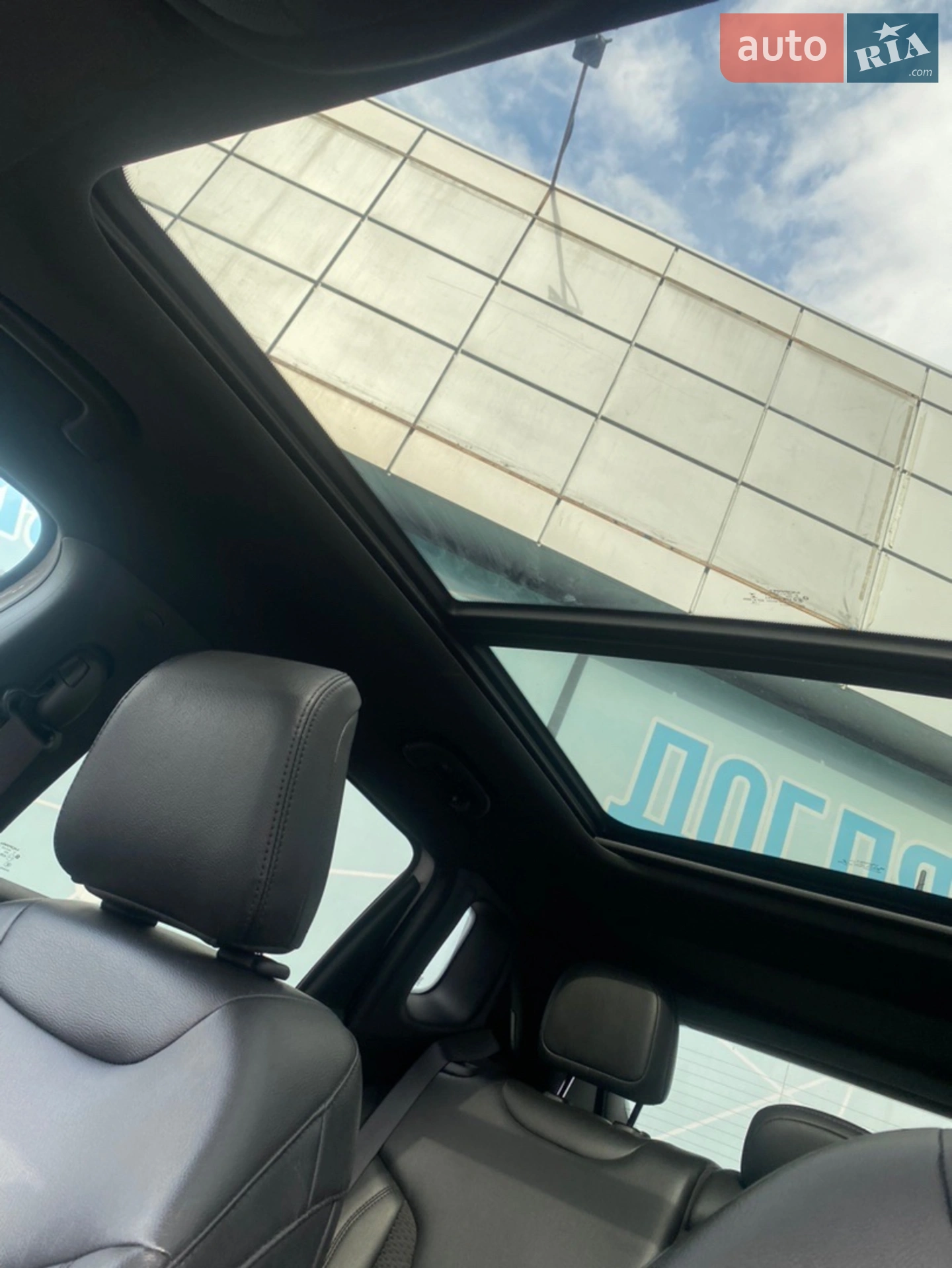 2022 Jeep Compass - мініатюра 10
