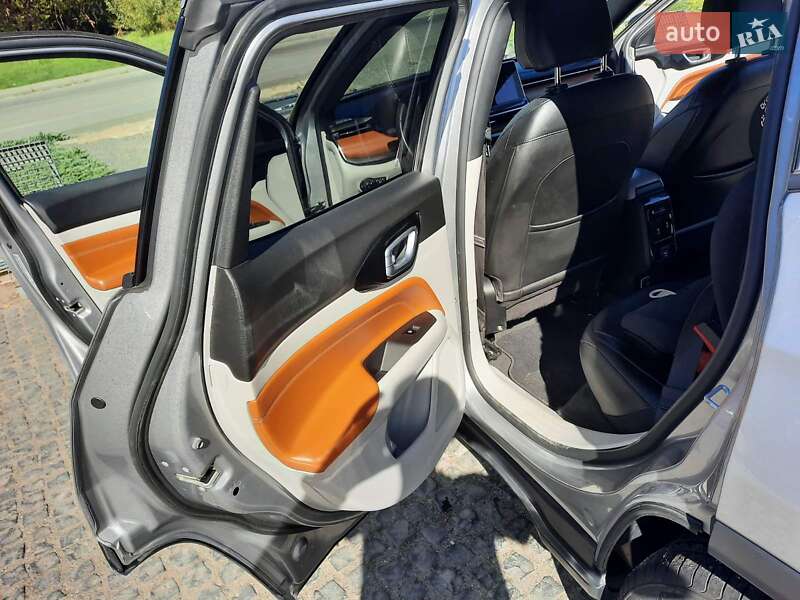 Внедорожник / Кроссовер Jeep Compass 2023 в Львове