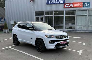Внедорожник / Кроссовер Jeep Compass 2024 в Киеве