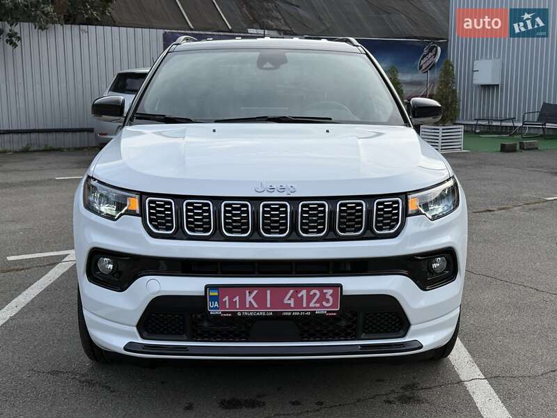Внедорожник / Кроссовер Jeep Compass 2024 в Киеве