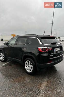 Внедорожник / Кроссовер Jeep Compass 2017 в 