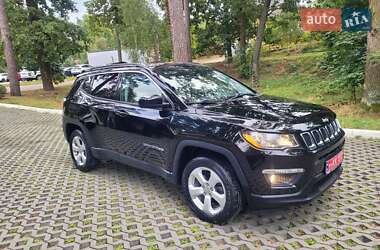 Внедорожник / Кроссовер Jeep Compass 2018 в 