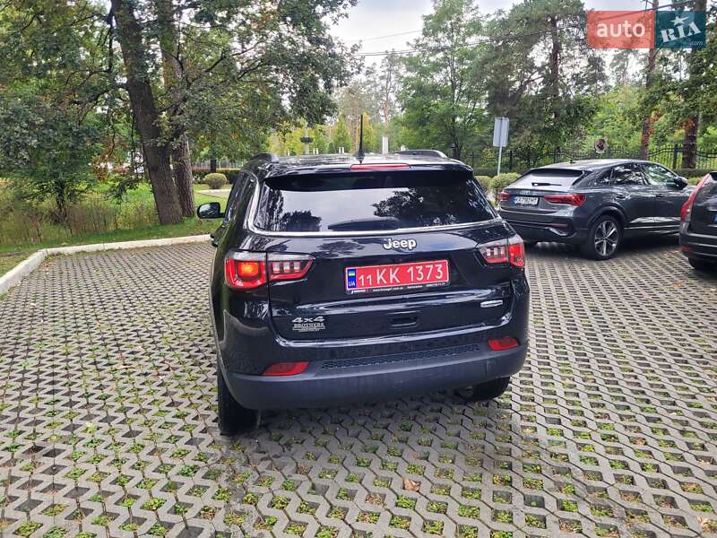 Внедорожник / Кроссовер Jeep Compass 2018 в Киеве