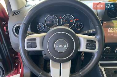 Внедорожник / Кроссовер Jeep Compass 2016 в 