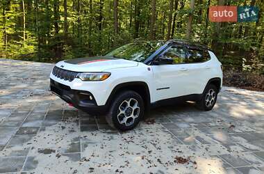 Внедорожник / Кроссовер Jeep Compass 2022 в 