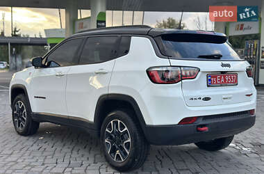 Внедорожник / Кроссовер Jeep Compass 2019 в 