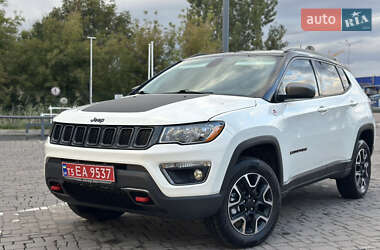 Внедорожник / Кроссовер Jeep Compass 2019 в 