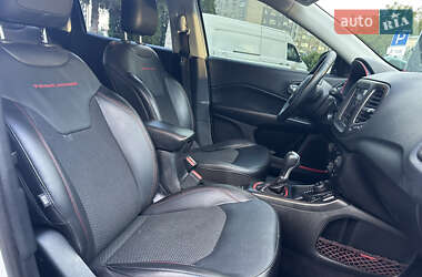 Внедорожник / Кроссовер Jeep Compass 2019 в 