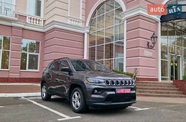 Внедорожник / Кроссовер Jeep Compass 2023 в 