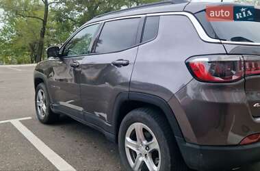 Внедорожник / Кроссовер Jeep Compass 2023 в 