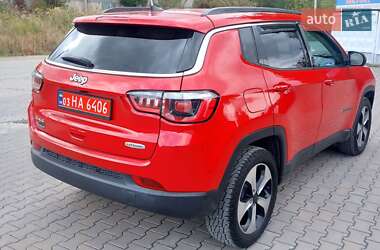 Внедорожник / Кроссовер Jeep Compass 2018 в 
