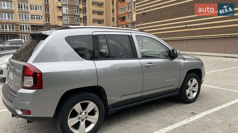 Внедорожник / Кроссовер Jeep Compass 2014 в Хмельницком фото 2 Внедорожник / Кроссовер Jeep Compass 2014 в Хмельницком