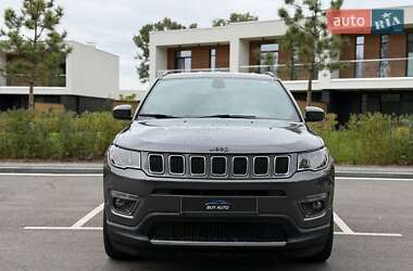 Внедорожник / Кроссовер Jeep Compass 2019 в 