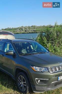 Внедорожник / Кроссовер Jeep Compass 2017 в Черновцах