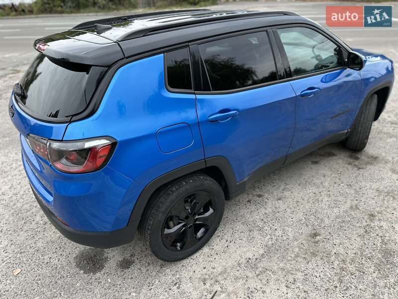 Внедорожник / Кроссовер Jeep Compass 2020 в Киеве