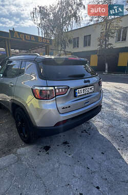 Внедорожник / Кроссовер Jeep Compass 2018 в Змиеве