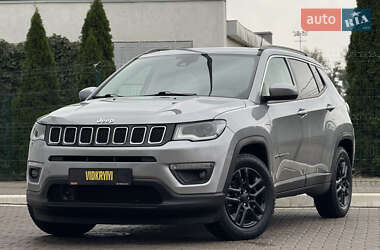 Внедорожник / Кроссовер Jeep Compass 2020 в Киеве