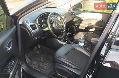Внедорожник / Кроссовер Jeep Compass 2017 в 