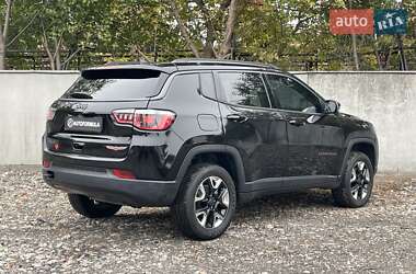 Внедорожник / Кроссовер Jeep Compass 2018 в 