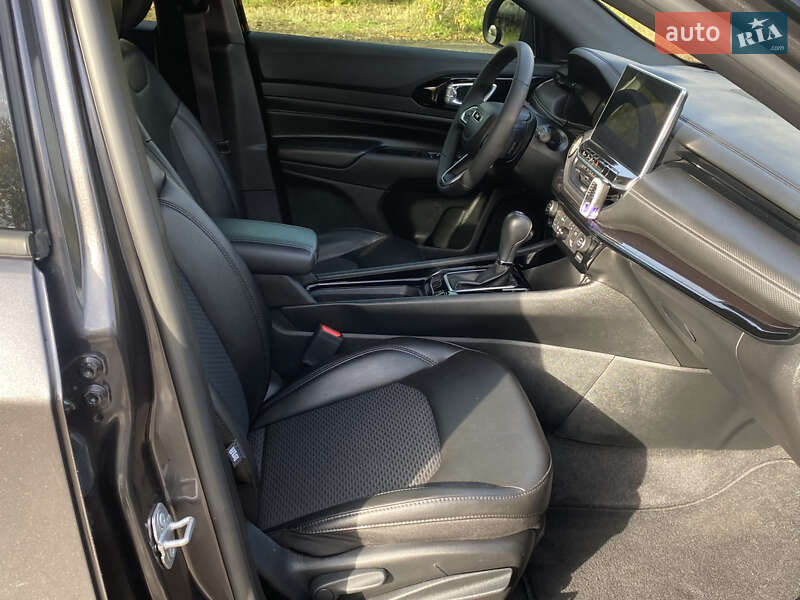 Внедорожник / Кроссовер Jeep Compass 2022 в Киеве
