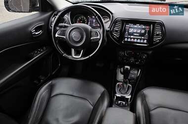 Внедорожник / Кроссовер Jeep Compass 2019 в 