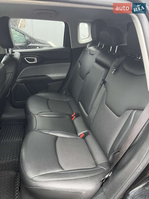 Внедорожник / Кроссовер Jeep Compass 2022 в Фастове